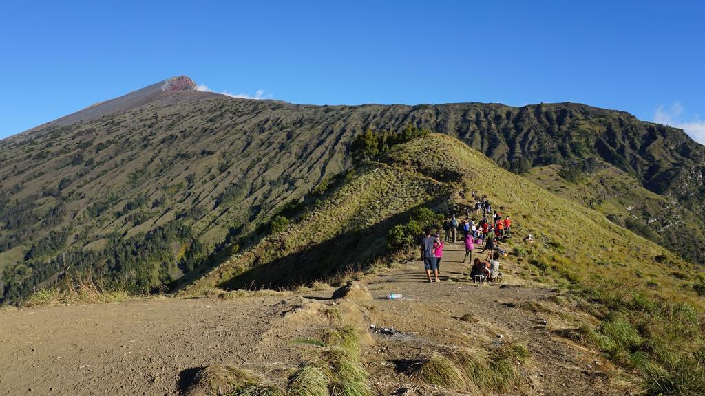 Rinjani Trails Hotel Сенару Экстерьер фото